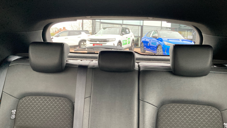 Nissan Juke 1.0 DiG-T 114 N-Connecta 5dr Petrol Hatchback